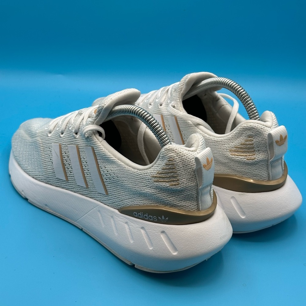 Adidas Swift run 22 - Picture 2 of 4